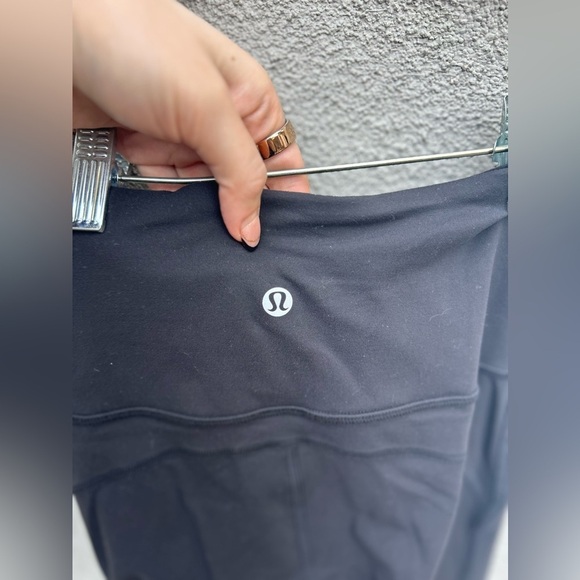 Lululemon Groove Super-High-Rise Flared Pant Nulu Black Size 2 - Picture 6 of 6